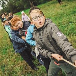 Kids playing tug of war